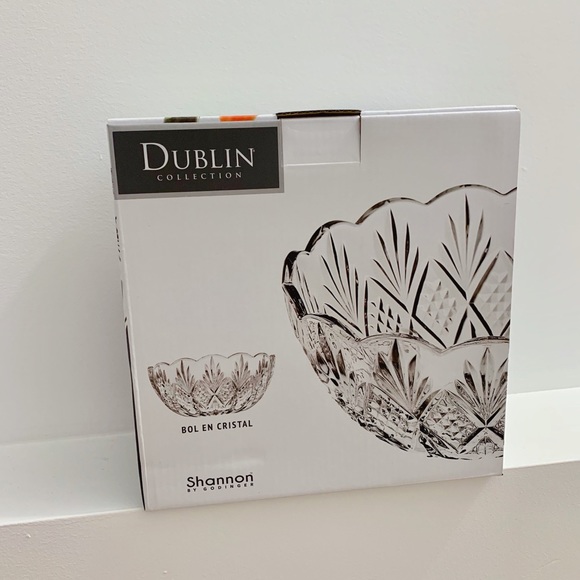 NIB Shannon by Godinger Dublin 8.5" Crystal Serving Bowl - Picture 4 of 5